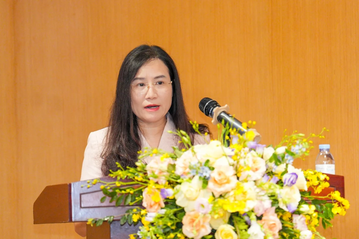 tin-dung-tang-manh-ap-luc-he-thong-ngay-cang-lon