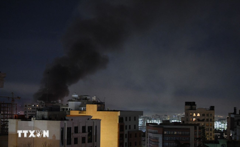 cac-ngan-hang-trung-uong-toan-cau-dung-truoc-phep-thu-trung-dong