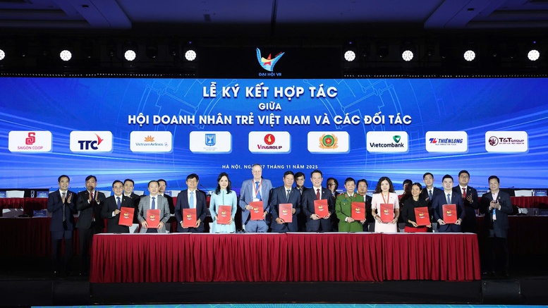 tap-doan-tt-group-ky-hop-tac-chien-luoc-voi-hoi-doanh-nhan-tre-viet-nam