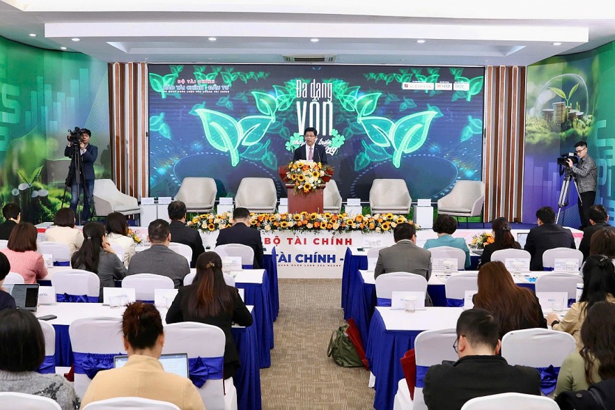 buoc-tien-ro-net-trong-huy-dong-von-cho-phat-trien-ben-vung