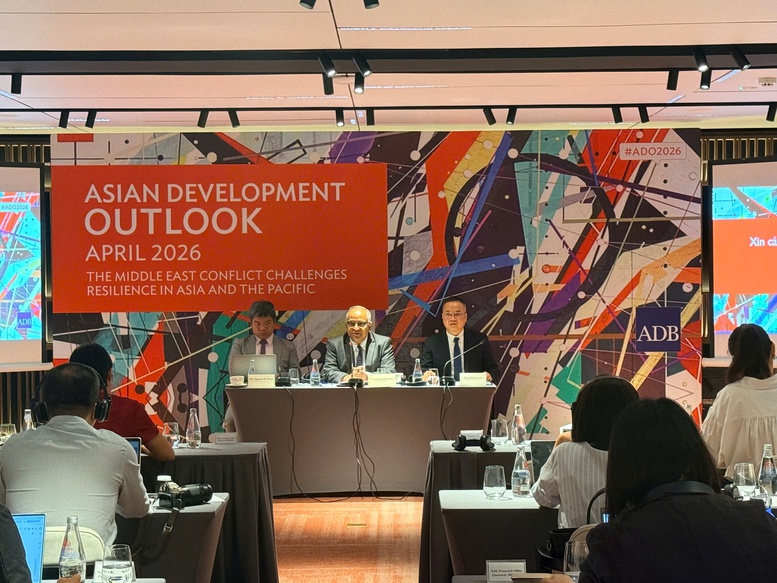 adb-kinh-te-viet-nam-chong-chiu-vung-vang-truoc-thach-thuc-toan-cau