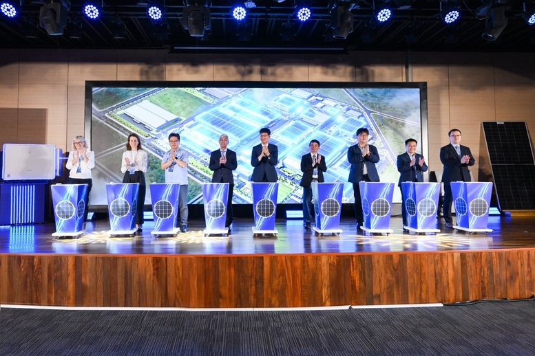 Samsung Việt Nam: Nỗ lực chuyển đổi xanh, đồng hành cùng Chính phủ trong hành trình phát triển bền vững