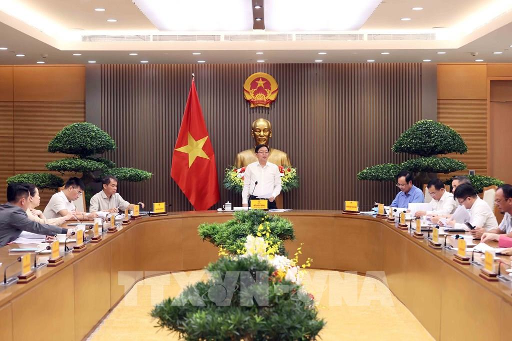 Phó Thủ tướng Hồ Quốc Dũng: Tháo gỡ thực chất các vướng mắc về đất đai, môi trường, khai thác khoáng sản và nguồn vật liệu