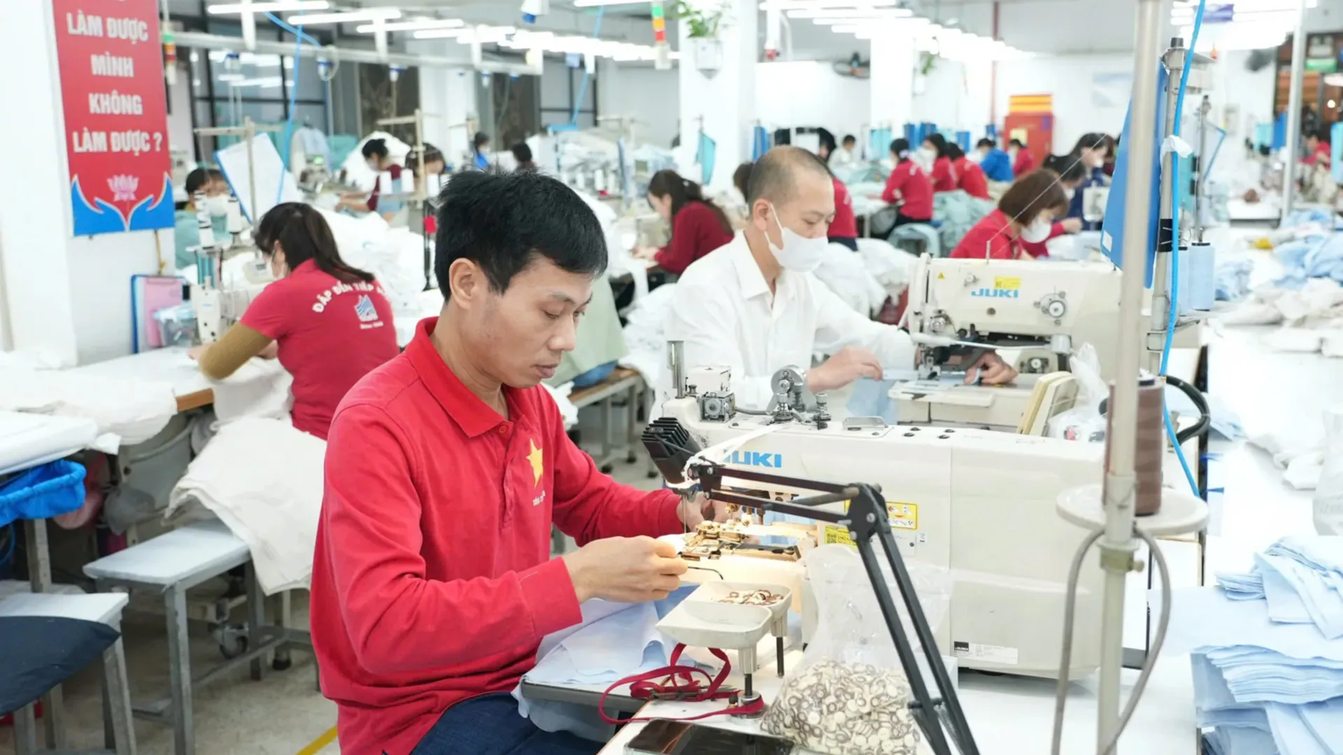 May 10 khẳng định thương hiệu và đẩy lùi hàng giả