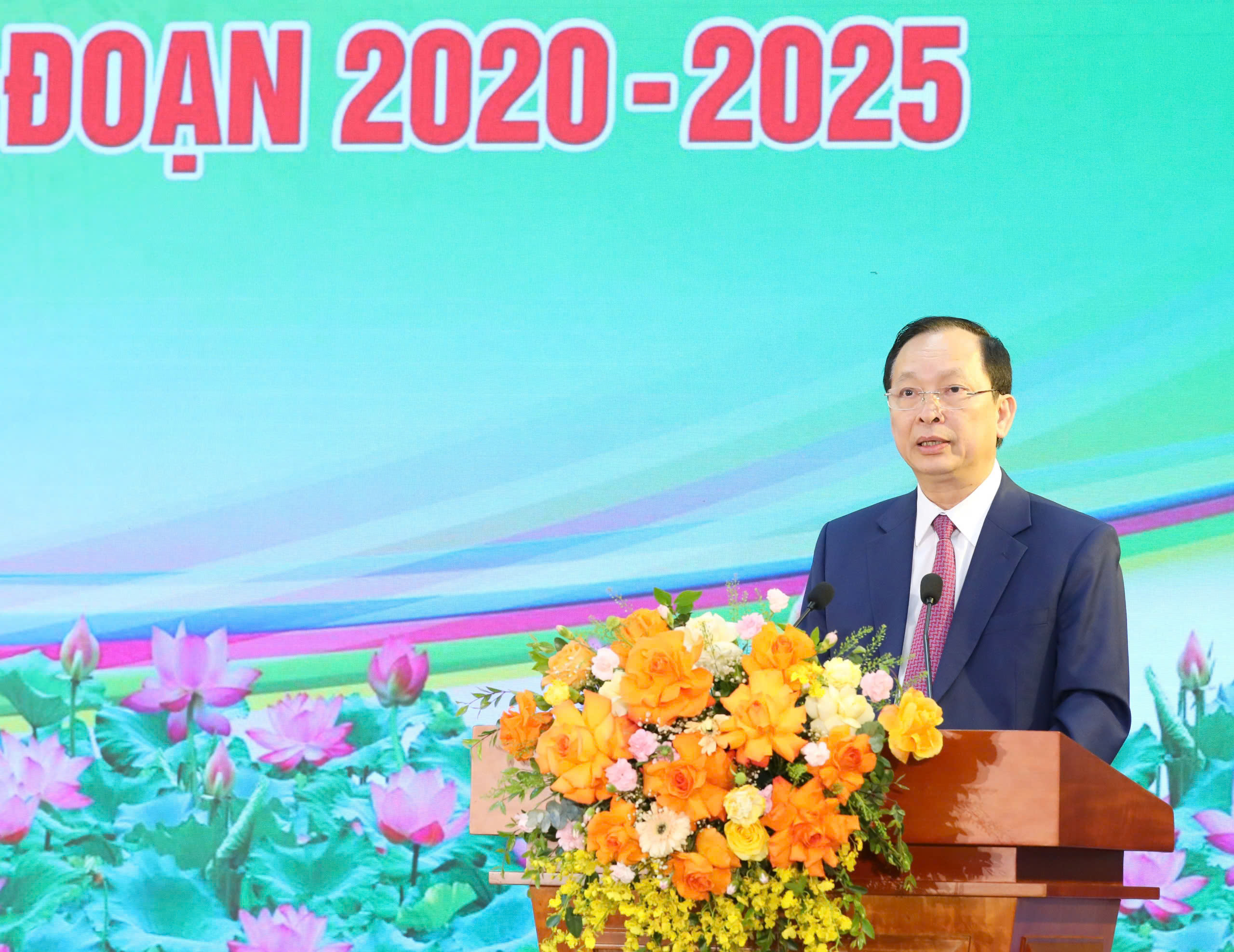 khoi-dong-von-xanh-tiep-suc-nong-nghiep-chuyen-doi-mo-hinh