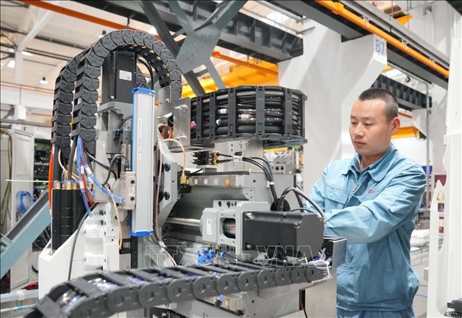 Trung Quốc: Các loại hình doanh nghiệp đều có đà tăng trưởng ổn định