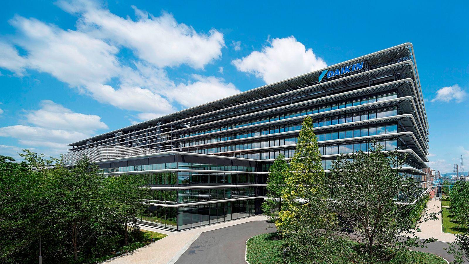 daikin-ong-lon-dieu-hoa-nhat-ban-va-cu-diem-ty-usd-tai-viet-nam