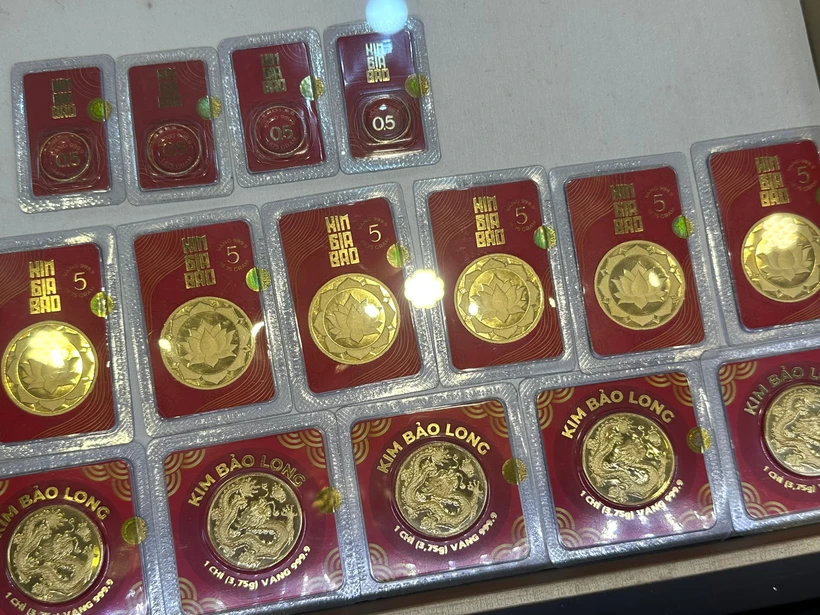 gia-vang-trong-nuoc-tang-giam-trai-chieu-nhau-ty-gia-trung-tam-tang-nhe