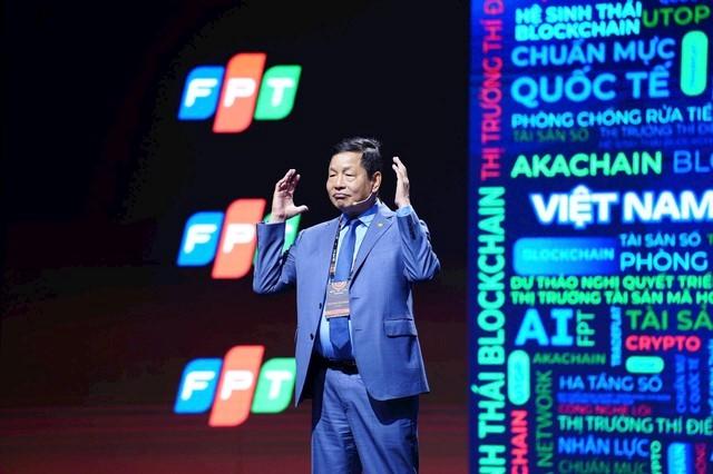 FPT “uốn mình” theo nhịp chuyển đổi AI toàn cầu