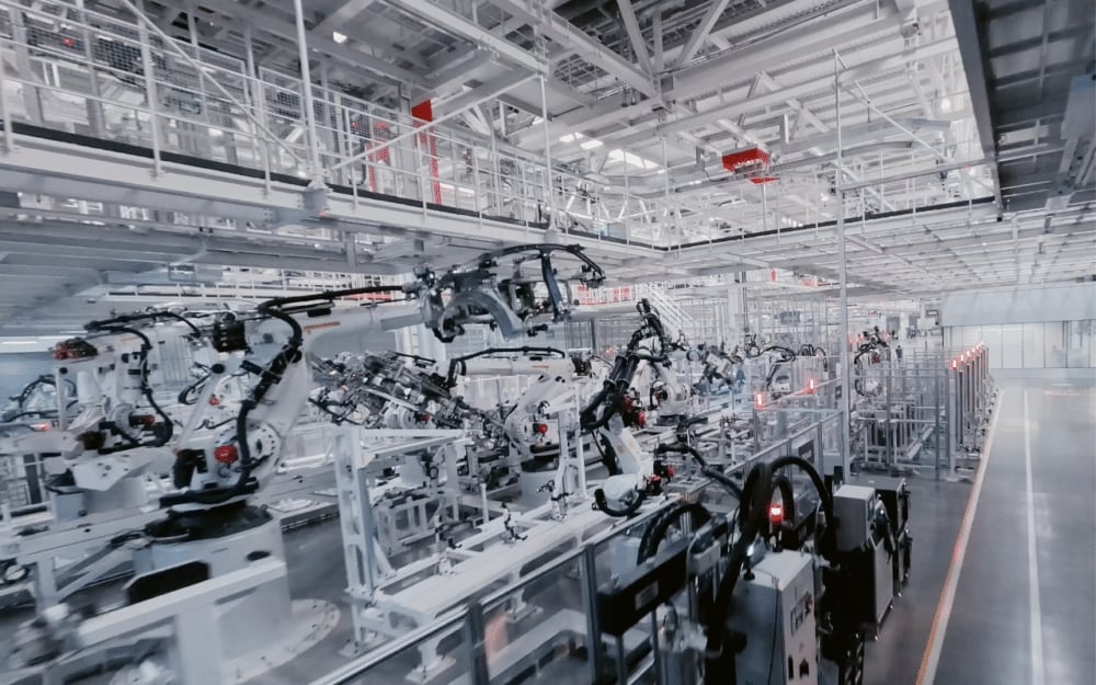 xiaomi-tu-xuong-lap-rap-lego-den-ke-thach-thuc-gioi-cong-nghe-my