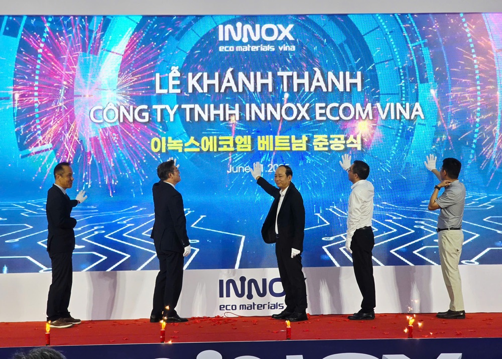 Cac_i_biu_nhn_nut_khanh_thanh_D_an.jpg