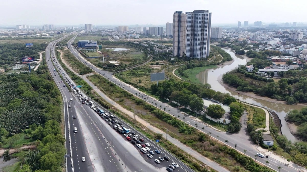 Tái cấu trúc không gian công nghiệp, TP.HCM kiến tạo động lực phát triển mới