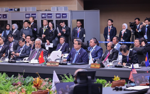 thu-tuong-pham-minh-chinh-tham-du-hoi-nghi-cap-cao-asean3-voi-trung-quoc-nhat-ban-han-quoc