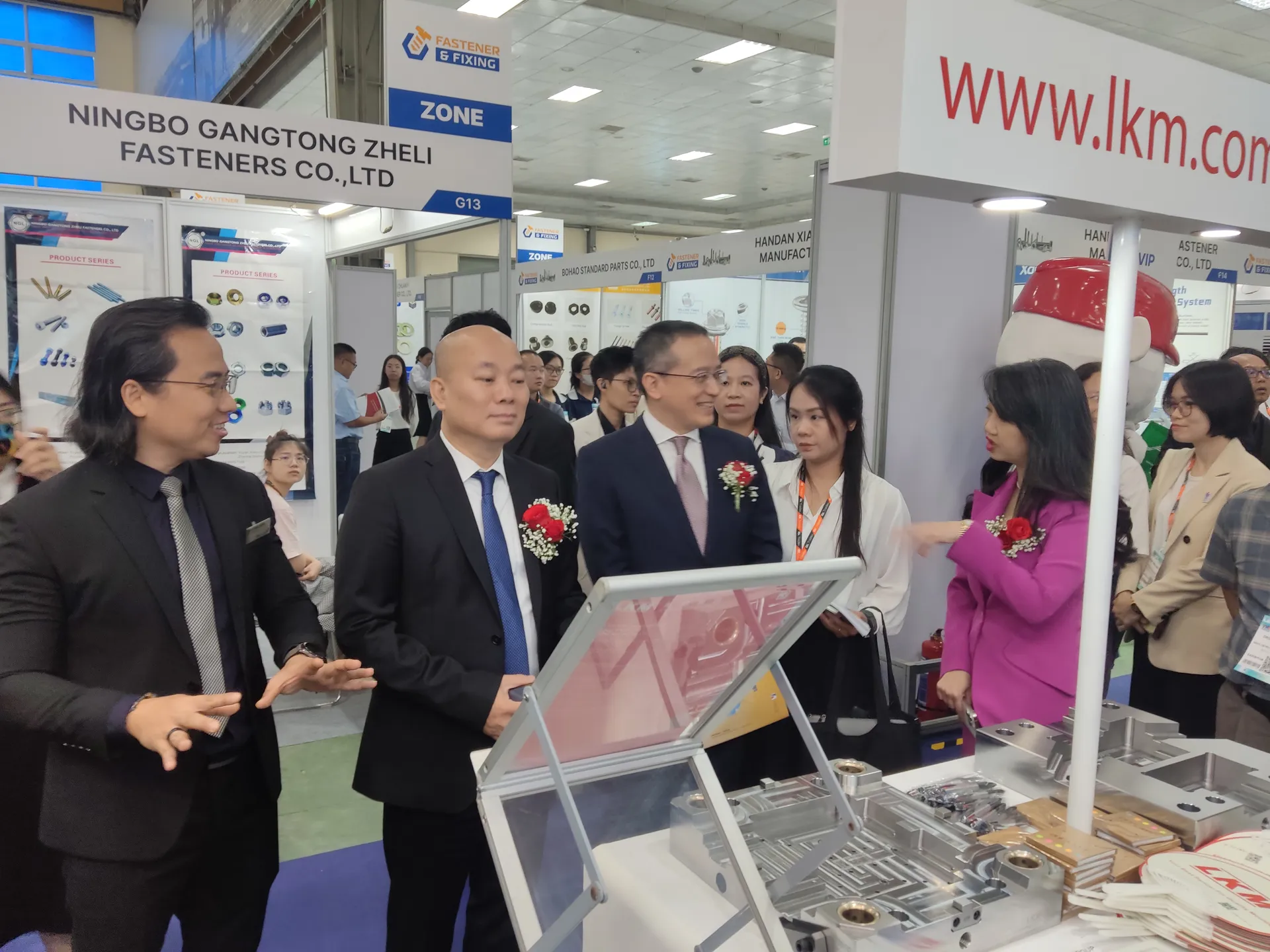 cu-huych-cho-cong-nghiep-ho-tro-phat-trien-va-mo-rong-chuoi-cung-ung