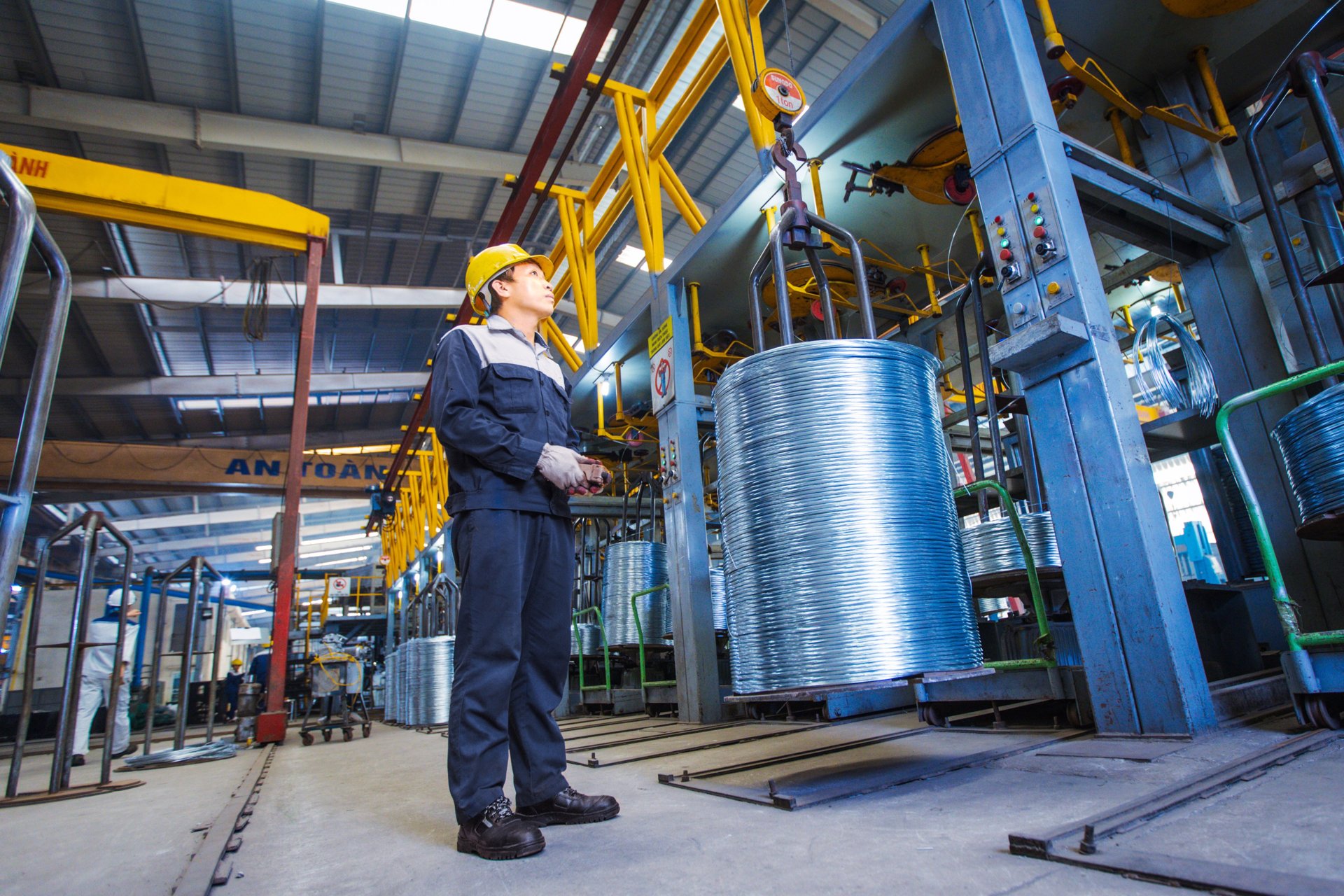 Cổ phiếu thép ‘ngược dòng’ thị trường