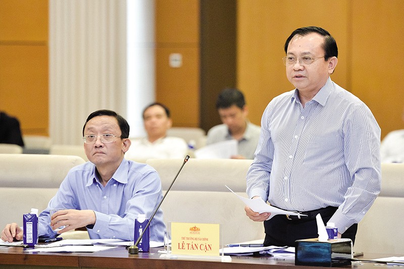 doanh-nghiep-ban-dan-duoc-uu-tien-ve-che-do-hai-quan1745311726-6215.jpg