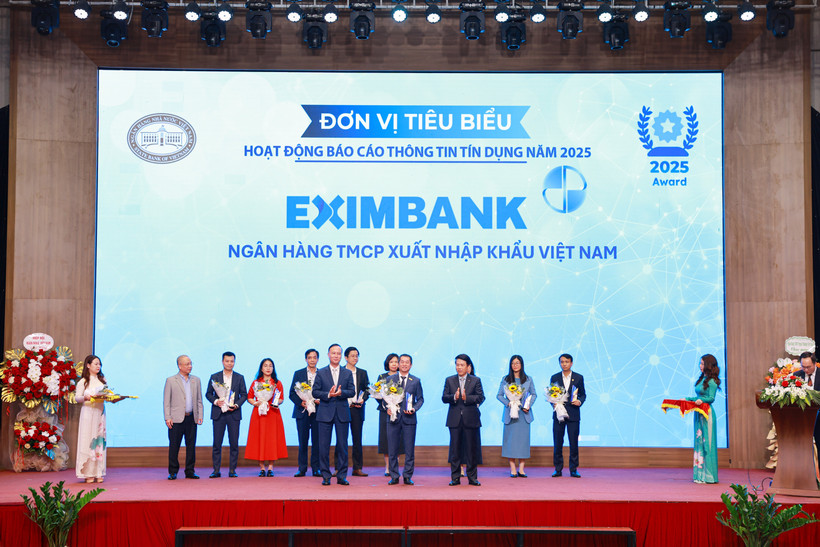 eximbank-duoc-danh-la-ngan-hang-tieu-bieu-trong-hoat-dong-thong-tin-tin-dung