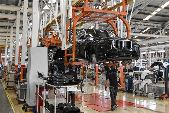 doanh-nghiep-duc-ket-giua-my-va-trung-quoc