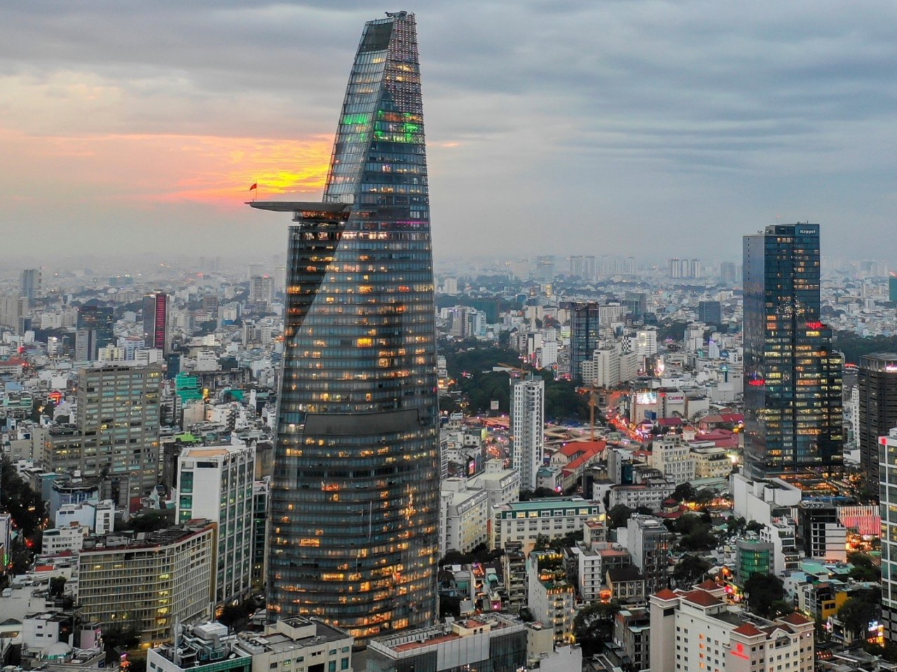 doanh-nghiep-tpho-chi-minh-thich-ung-trong-boi-canh-chuyen-doi-hanh-chinh-va-kinh-te-xanh