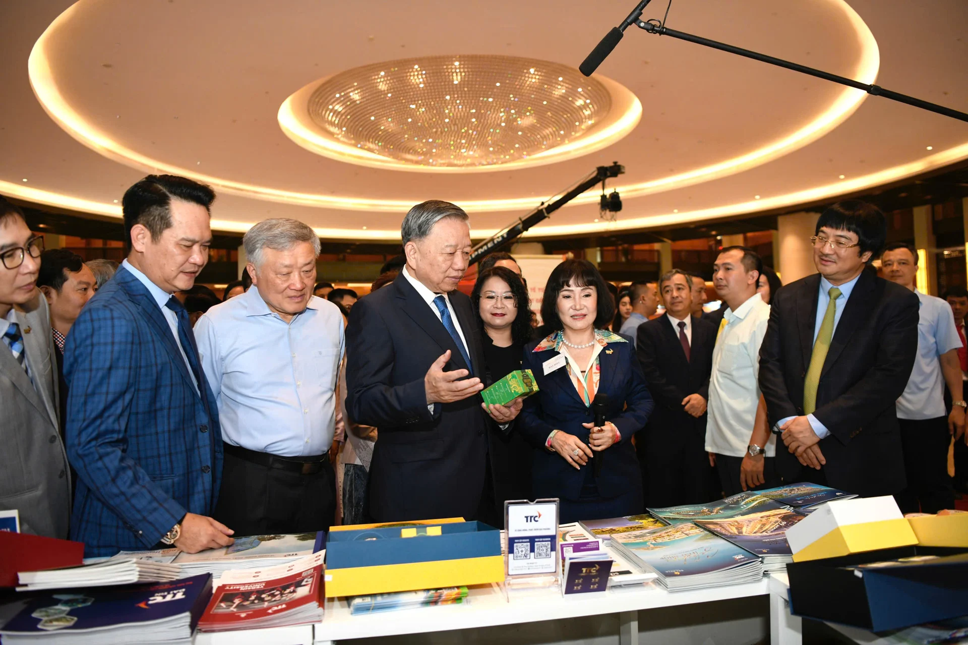 thuc-hien-nghi-quyet-68-can-seu-dau-dan-dan-dat-doanh-nghiep-tu-nhan