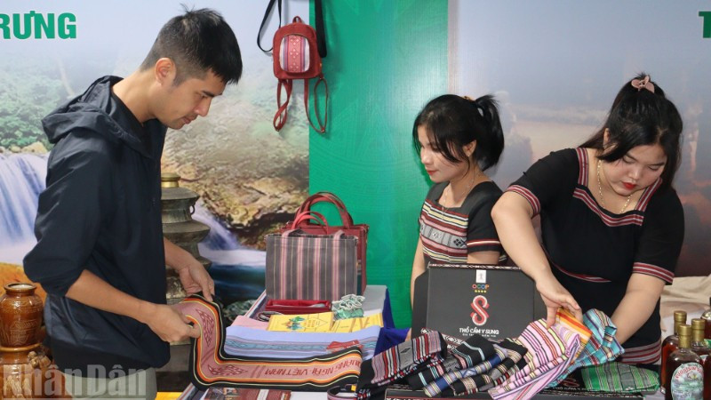 quang-ngai-thuc-day-hoat-dong-xuc-tien-thuong-mai