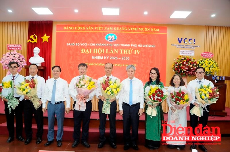 dang-bo-vcci-khu-vuc-tp-hcm-xay-dung-nen-tang-moi-cho-su-phat-trien-chung-cua-don-vi