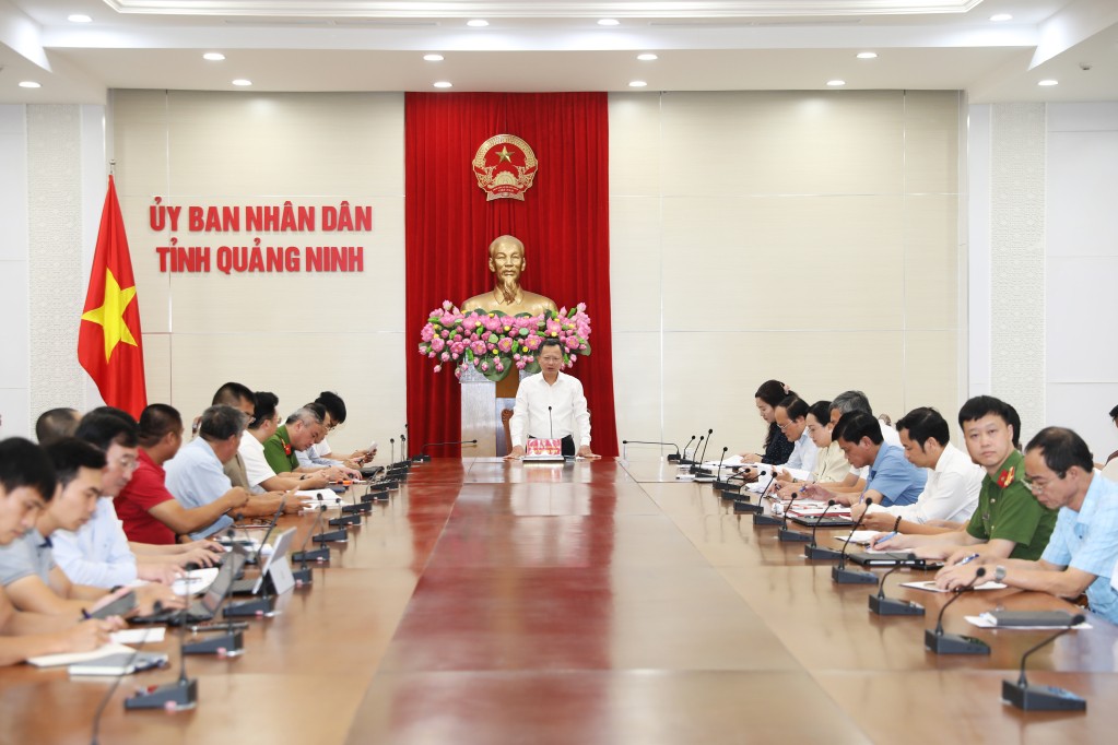 quang-ninh-tim-giai-phap-thao-go-kho-khan-cho-doanh-nghiep-tau-du-lich