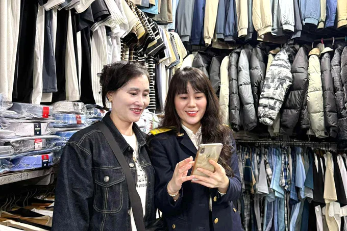 chinh-phu-ban-hanh-nghi-dinh-moi-ve-thue-voi-ho-ca-nhan-kinh-doanh