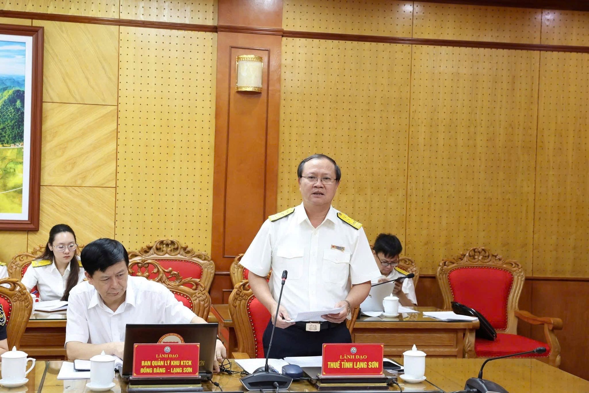 lang-son-thu-ngan-sach-tang-1127-so-voi-cung-ky-nam-2025