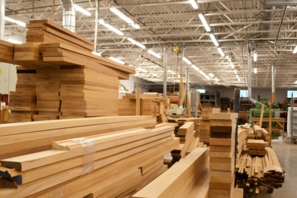 xuat-khau-go-doi-mat-nhieu-thach-thuc-moi-tai-thi-truong-my-va-eu