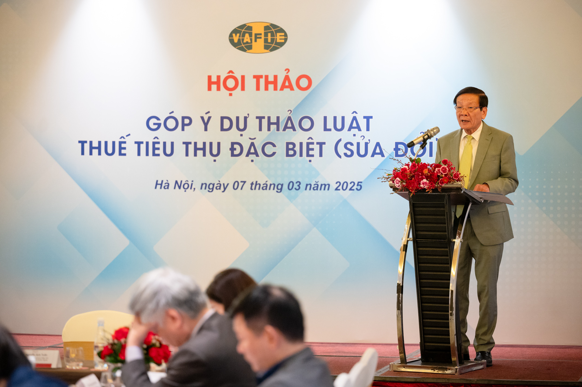 hoi-thao-gop-y-du-thao-luat-thue-tieu-thu-dac-biet-sua-doi