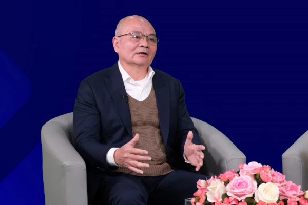 rao-can-thuong-mai-moi-cua-cac-nuoc-lon-day-nganh-thep-vao-the-kho