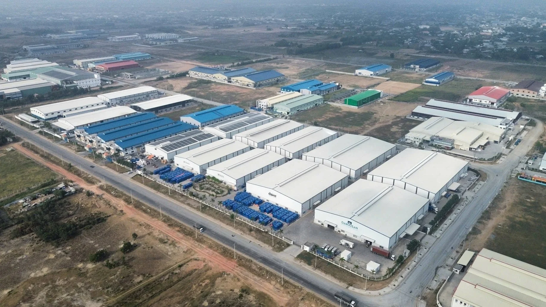 cach-tay-ninh-noi-len-trong-cuoc-dua-hut-fdi