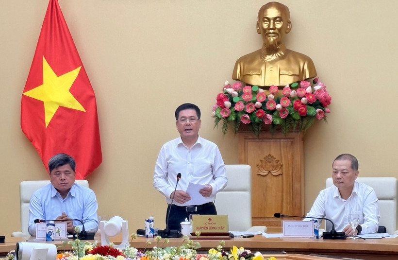 xuat-khau-gao-thuc-day-san-xuat-nang-cao-gia-tri-mat-hang-chien-luoc