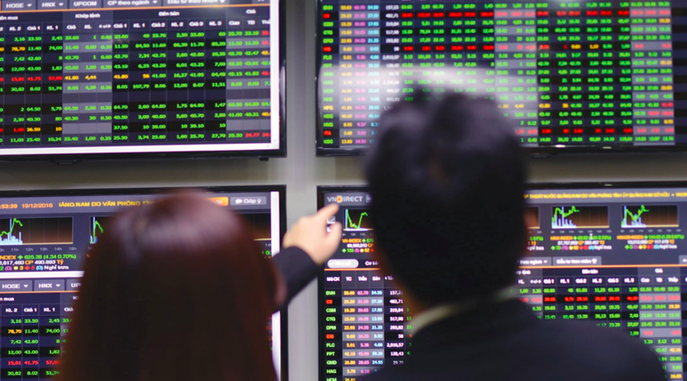 yeu-to-nao-dong-vai-tro-then-chot-cho-thi-truong-chung-khoan-nam-2025