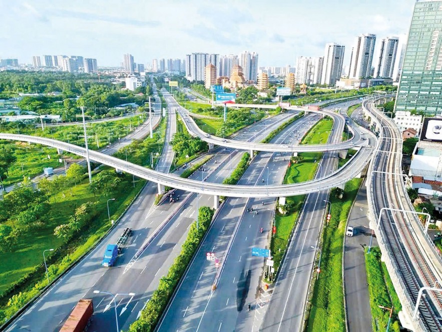 Chìa khóa để siêu đô thị TP. Hồ Chí Minh vươn mình
