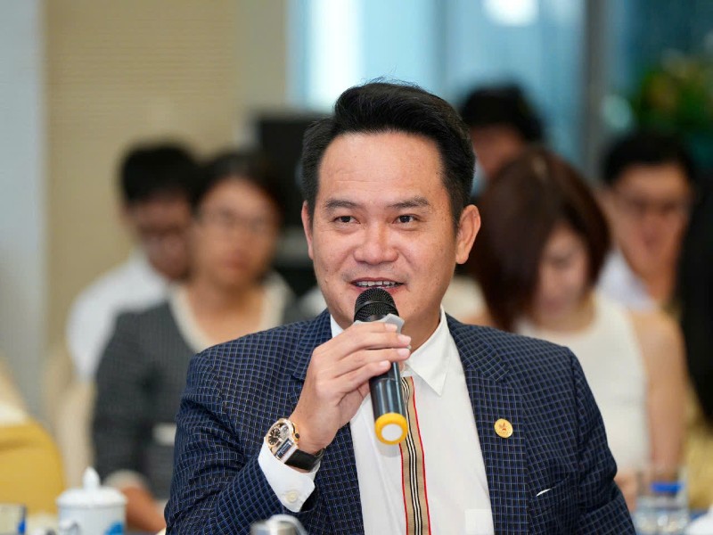 doanh nhân đặng hồng anh.jpg