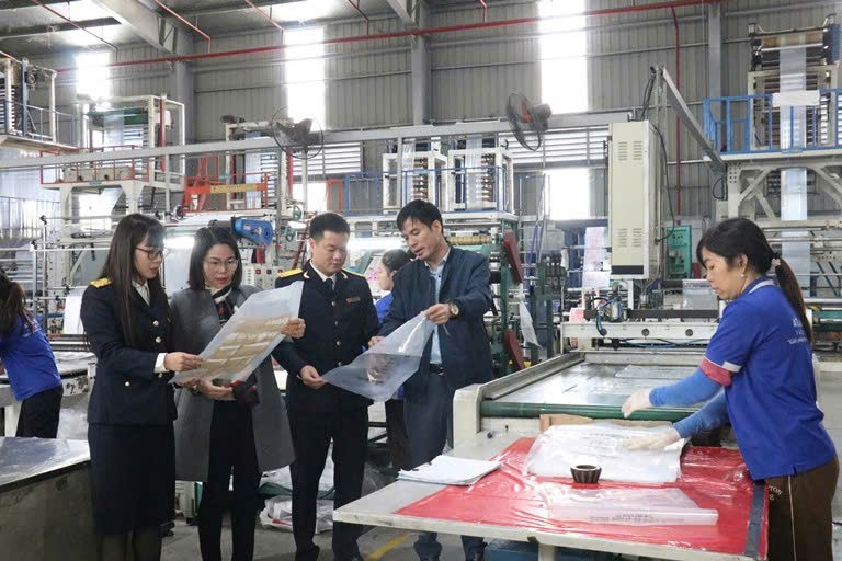 thue-tinh-phu-tho-trien-khai-kip-thoi-chinh-sach-giam-thue-ho-tro-doanh-nghiep