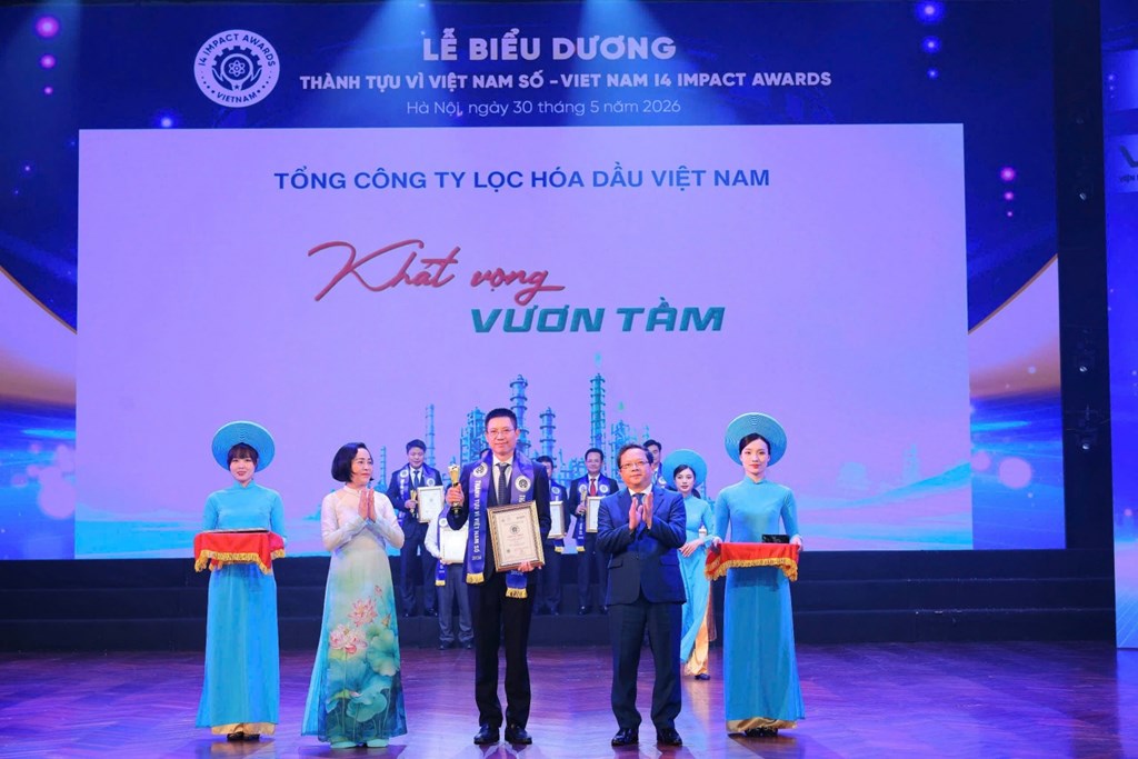 BSR được vinh danh về “Thành tựu công nghiệp thông minh”