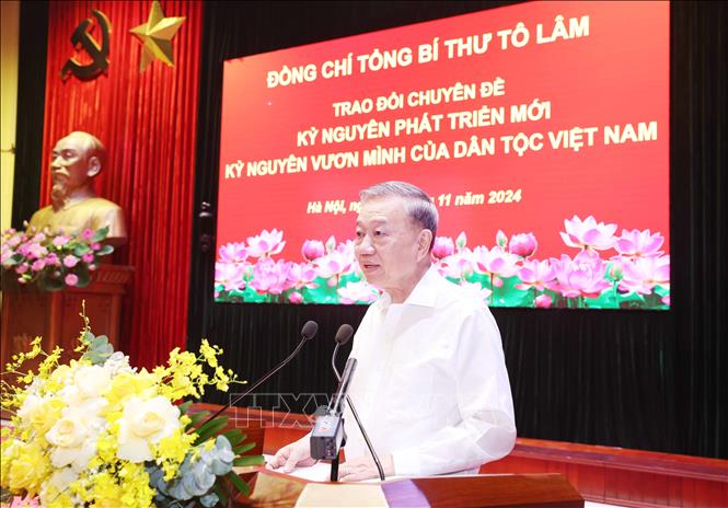tong-bi-thu-trao-doi-chuyen-de-ky-nguyen-phat-trien-moi-ky-nguyen-vuon-minh-cua-dan-toc-viet-nam