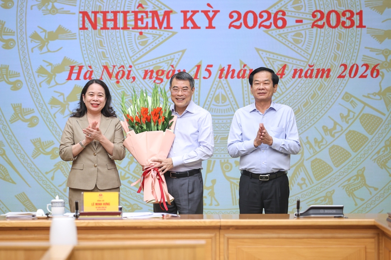 thu-tuong-to-chuc-phong-trao-thi-dua-thiet-thuc-thuc-chat-hieu-qua-gop-phan-tang-truong-2-con-so