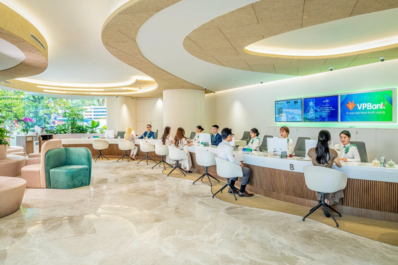 ngan-hang-va-cong-ty-chung-khoan-tang-toc-tai-cau-truc-tang-truong-di-cung-chon-loc