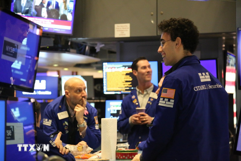 chung-khoan-my-sp-500-va-nasdaq-chot-phien-cao-ky-luc