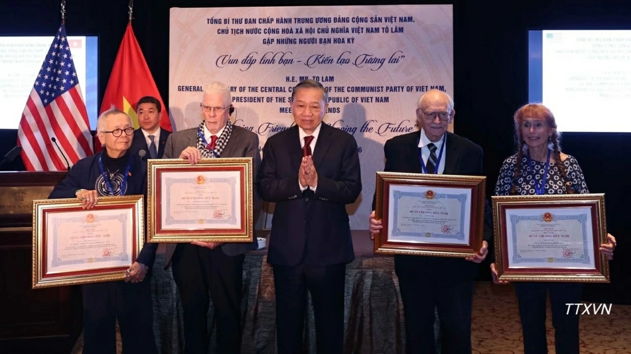 viet-nam-hoa-ky-vun-dap-tinh-ban-kien-tao-tuong-lai