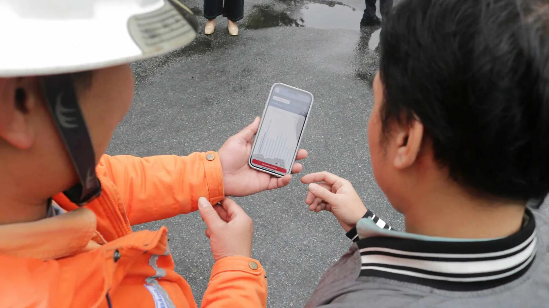 ai-tao-dong-luc-moi-toan-dien-cho-evn-hien-thuc-hoa-nghi-quyet-57