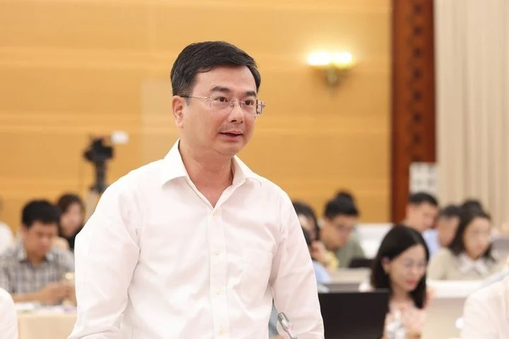 pho-thong-doc-nganh-ngan-hang-gap-suc-ep-lon-ve-cung-ung-von