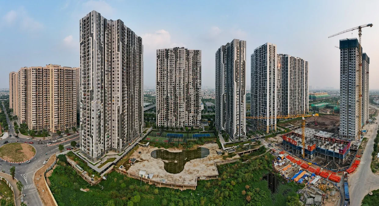 thi-truong-can-ho-ha-noi-doi-huong-nguon-cung-tang-manh-dong-tien-chay-ra-ngoai-loi-do-thi