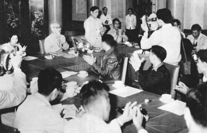 tu-tuong-ve-phat-trien-kinh-te-cua-chu-tich-ho-chi-minh-kim-chi-nam-phat-trien-thuong-mai-trong-ky-nguyen-moi