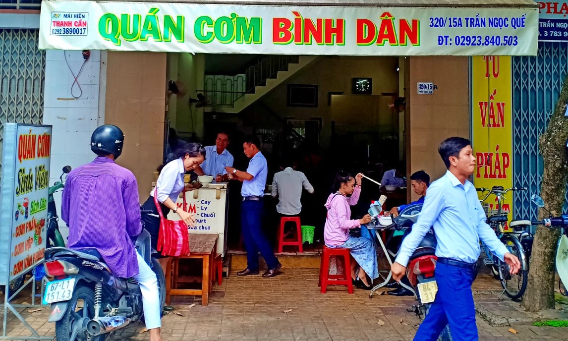 doanh-thu-tren-200-trieunam-phai-dong-thue-con-so-cung-nhac-ho-kinh-doanh-nho-thiet-thoi