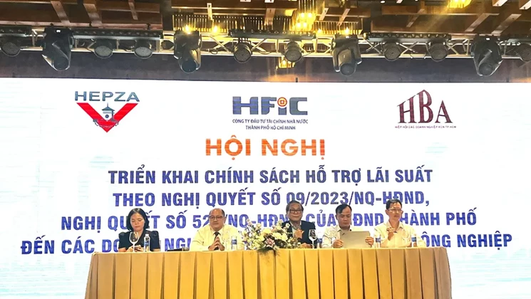 TP Hồ Chí Minh hỗ trợ lãi suất cho doanh nghiệp khu chế xuất, khu công nghiệp